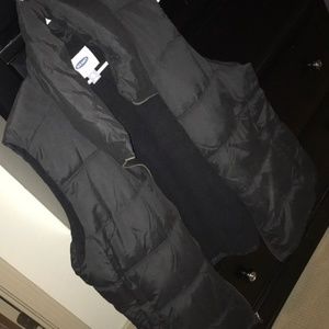 Old Navy Puffer vest